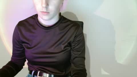 Vivian online show from February 2026 10:56:02 AM