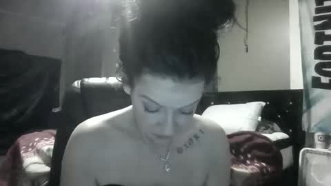 loveashlii online show from June 2026 07:54:02 AM