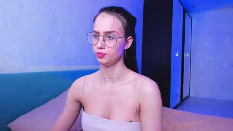 Elisabette online show from April 2026 08:50:01 AM