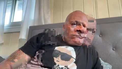 loved19 online show from April 2026 09:37:01 PM