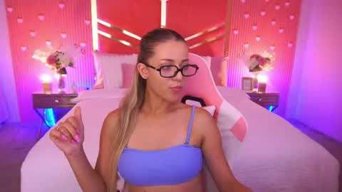 loveedove online show from June 2026 12:27:02 PM