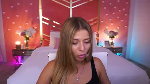 loveedove online show from July 2026 02:13:01 PM
