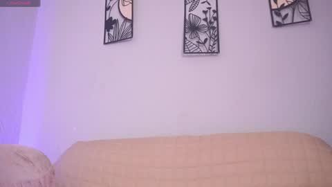 katalina   online show from April 2026 05:14:01 AM