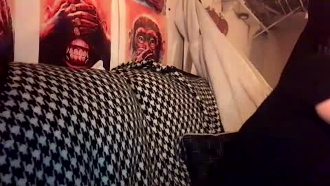 Ashley and Leon online show from January 2025 04:08:01 AM