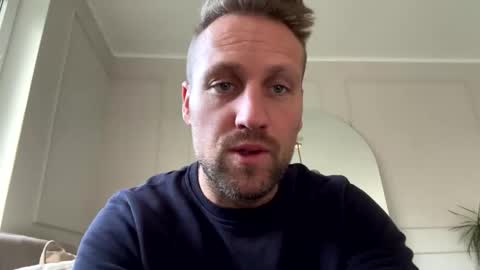 lovefuesse online show from October 2025 07:43:02 AM