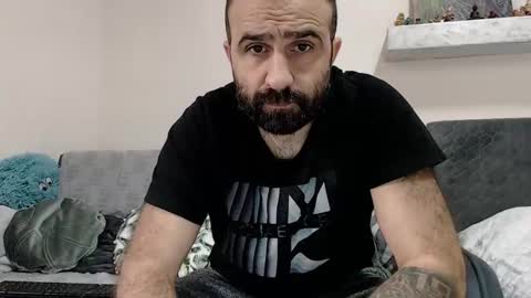 Snapshot of loveivat80 chatting on December 2024 09:01:02 AM loveivat80 online show from December 2024 09:01:02 AM