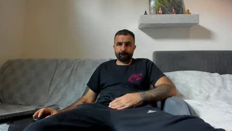 Snapshot of loveivat80 chatting on September 2025 05:34:02 AM loveivat80 online show from September 2025 05:34:02 AM