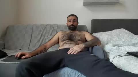 Snapshot of loveivat80 chatting on October 2025 07:07:01 AM loveivat80 online show from October 2025 07:07:01 AM