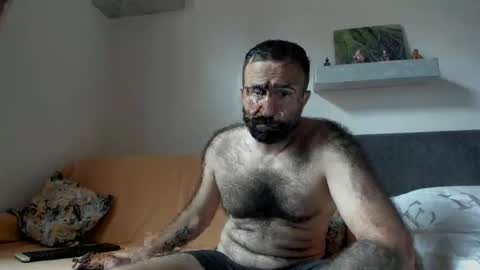 Snapshot of loveivat80 chatting on October 2025 08:34:02 AM loveivat80 online show from October 2025 08:34:02 AM