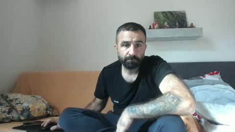 Snapshot of loveivat80 chatting on October 2025 05:39:02 AM loveivat80 online show from October 2025 05:39:02 AM