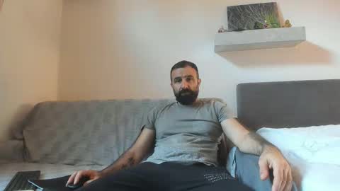 Snapshot of loveivat80 chatting on November 2025 06:49:01 AM loveivat80 online show from November 2025 06:49:01 AM