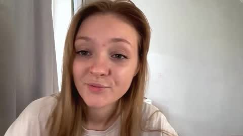 Ella online show from November 2025 06:34:02 AM