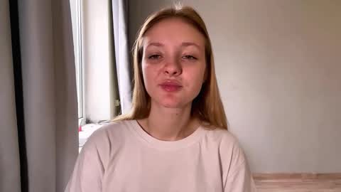 Ella online show from December 2025 06:52:02 AM