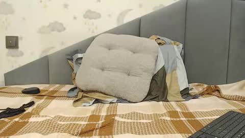 lovellykitty online show from January 2025 10:18:02 AM