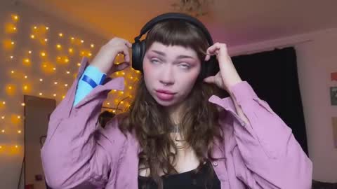 Elsa online show from December 2024 05:59:02 AM