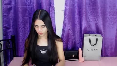 Snapshot of lovely062006 chatting on February 2026 06:54:01 AM lovely062006 online show from February 2026 06:54:01 AM