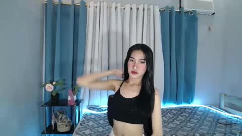 BELLA online show from April 2026 09:07:02 AM