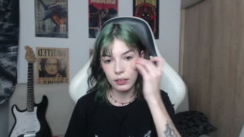 Snapshot of lovely_cass chatting on January 2025 10:29:02 PM Cassie online show from January 2025 10:29:02 PM