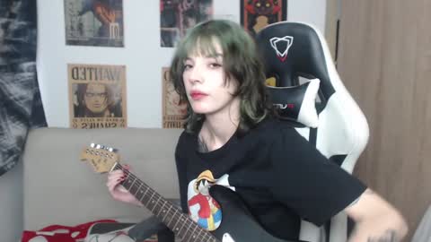 Snapshot of lovely_cass chatting on January 2025 08:41:01 PM Cassie online show from January 2025 08:41:01 PM