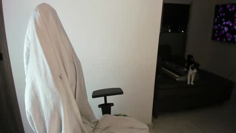 Snapshot of lovely_cass chatting on January 2025 11:45:01 PM Cassie online show from January 2025 11:45:01 PM