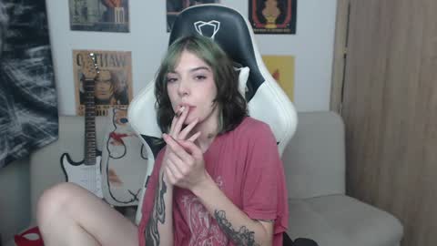 Snapshot of lovely_cass chatting on January 2025 07:38:02 AM Cassie online show from January 2025 07:38:02 AM