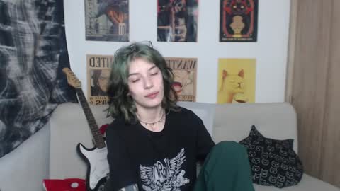 Snapshot of lovely_cass chatting on February 2025 09:49:01 PM Cassie online show from February 2025 09:49:01 PM