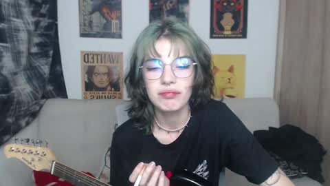 Snapshot of lovely_cass chatting on February 2025 03:55:02 AM Cassie online show from February 2025 03:55:02 AM