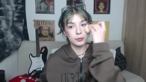 Snapshot of lovely_cass chatting on February 2025 11:01:02 PM Cassie online show from February 2025 11:01:02 PM