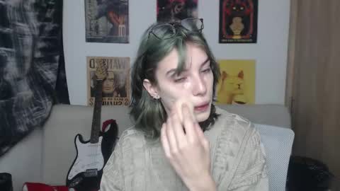 Snapshot of lovely_cass chatting on February 2025 01:50:02 AM Cassie online show from February 2025 01:50:02 AM