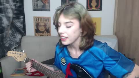 Snapshot of lovely_cass chatting on February 2025 02:21:01 AM Cassie online show from February 2025 02:21:01 AM