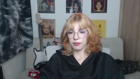 Snapshot of lovely_cass chatting on March 2025 10:35:01 AM Cassie online show from March 2025 10:35:01 AM