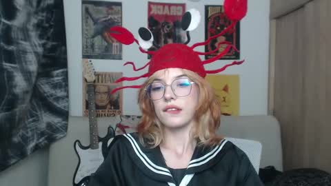 Snapshot of lovely_cass chatting on March 2025 05:53:02 AM Cassie online show from March 2025 05:53:02 AM