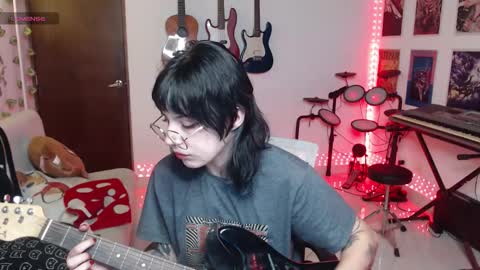 Snapshot of lovely_cass chatting on October 2025 02:31:02 AM Cassie online show from October 2025 02:31:02 AM