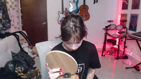 Snapshot of lovely_cass chatting on October 2025 08:42:01 PM Cassie online show from October 2025 08:42:01 PM