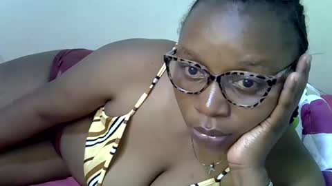 sexylover online show from April 2026 09:39:33 PM