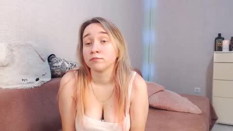 Lovely Hayley online show from November 2025 10:54:02 PM