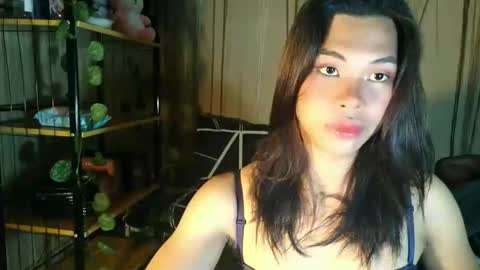 lovely_krizzy online show from February 2026 11:17:01 AM