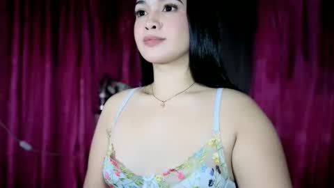 Snapshot of lovely_kurtny04 chatting on May 2026 12:01:01 PM LOVE online show from May 2026 12:01:01 PM