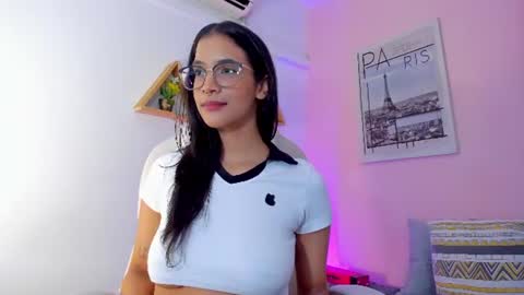 Snapshot of lovely_oliviaa chatting on July 2026 07:39:01 PM Olivia online show from July 2026 07:39:01 PM