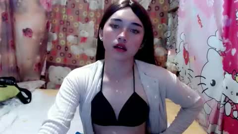 Snapshot of lovely_rica chatting on October 2025 06:45:01 AM lovely_rica online show from October 2025 06:45:01 AM