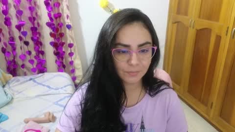 Snapshot of lovely_trix_ chatting on December 2024 02:23:01 AM Trix online show from December 2024 02:23:01 AM