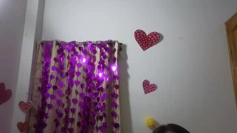 Snapshot of lovely_trix_ chatting on February 2025 11:36:01 AM Trix online show from February 2025 11:36:01 AM