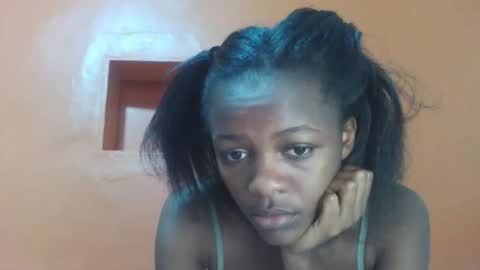 Lovely yvonne online show from October 2025 10:38:01 AM
