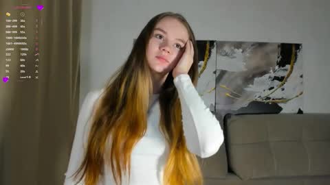 lovelygracee online show from September 2025 05:15:02 PM