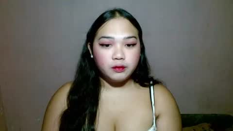 Snapshot of lovelyhot_christinexx chatting on September 2025 04:12:01 AM Christine online show from September 2025 04:12:01 AM