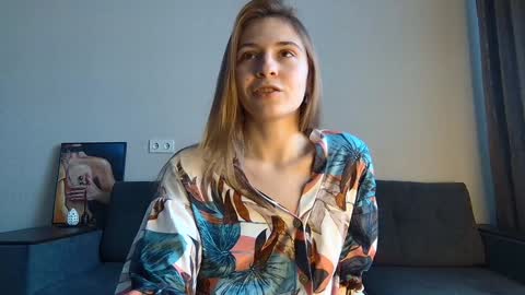 Snapshot of lovelykatea chatting on January 2025 10:12:02 AM Kate only online show from January 2025 10:12:02 AM