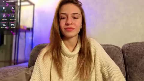 Snapshot of lovelykatea chatting on October 2025 01:07:01 PM Kate only online show from October 2025 01:07:01 PM