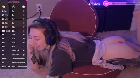 lovelylittlelucyy online show from December 2024 07:32:02 PM