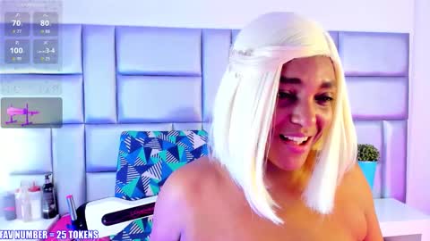 Nicky online show from November 2025 01:11:01 PM