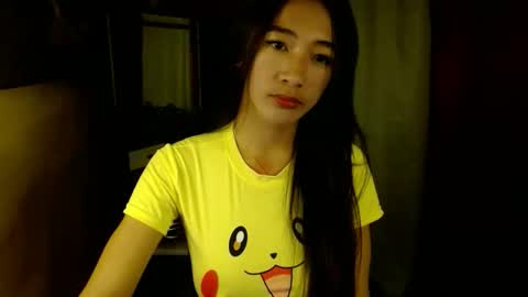 Snapshot of lovelypetite143 chatting on February 2026 12:10:02 PM lovelypetite143 online show from February 2026 12:10:02 PM